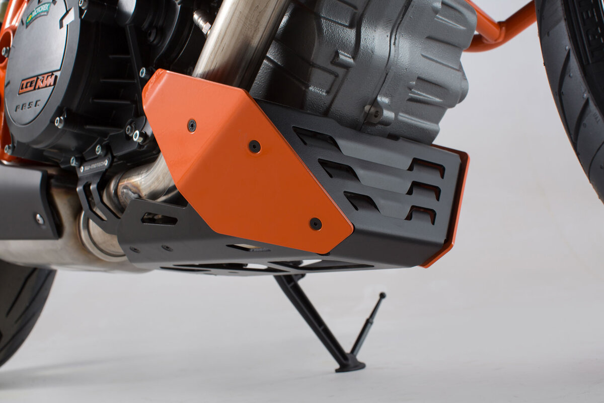 Engine Guard / Front Spoiler KTM 1290 Super Duke R/GT. Engine Guard / Front Spoiler KTM 1290 Super Duke R/GT.
