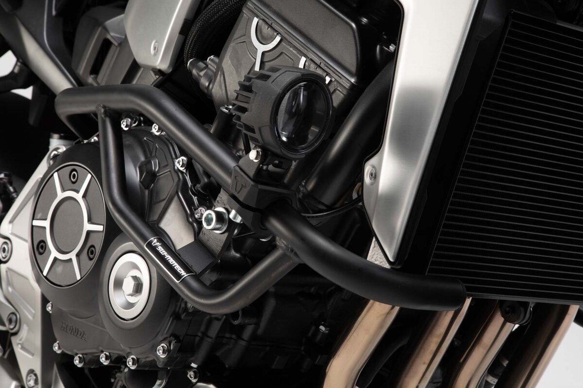 Crash Bars / Engine Guard Honda CB1000R (18-22). Crash Bars / Engine Guard Honda CB1000R (18-22).