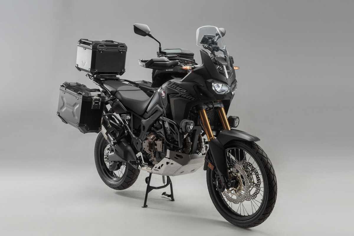 Adventure Set Luggage Honda CRF1000L Africa Twin (15-17). Adventure Set Luggage Honda CRF1000L Africa Twin (15-17).